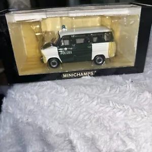 1/43 Minichamps Ford Transit 1971 Bus "Polizei Hamburg" Police Van New - Picture 1 of 4