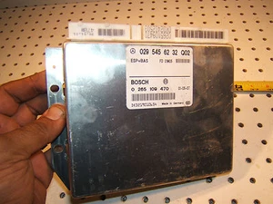 Mercedes W208 2002 CLK430 con under hood BOSCH ESP+BAS ECU 1 Computer,0265109470 - Picture 1 of 12