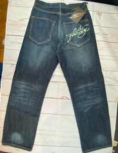 ED HARDY Jeans Mens LOVE KILLS SLOWLY Jeans 32X34 Blue Dark Wash Button Fly NWT - Picture 1 of 8