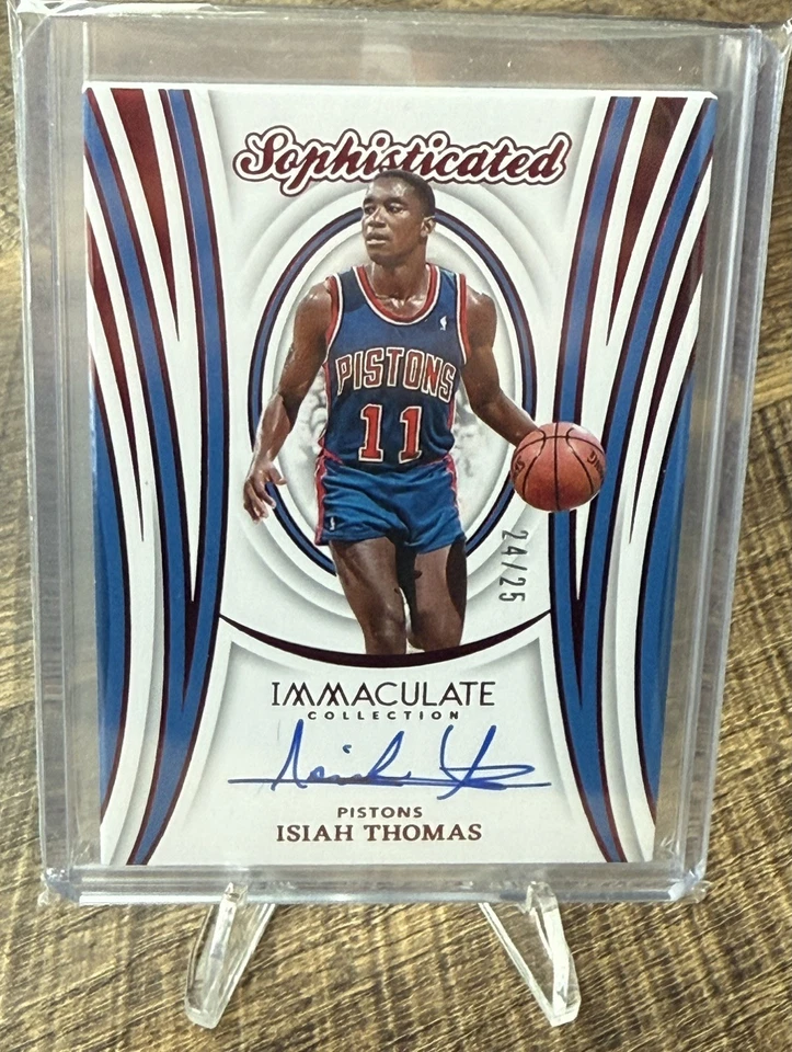 2023-24 Colección Inmaculada Sofisticada Firmas Rojo Isiah Thomas Automático/25 Foto 1 de 3