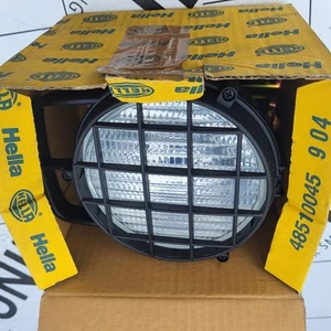 Worklight - HELLA 1G3 996 001-351 Halogen With Switch & Protective Grill - Picture 1 of 6
