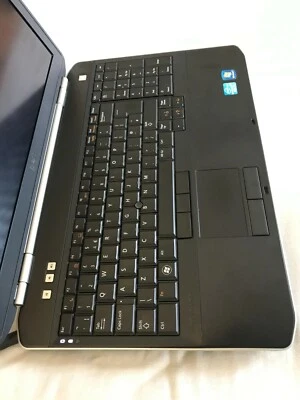 15.6'' DELL Lat. E5520:*Core i5-2430M 3.0GHz *120SSD*6GB*Win10*Ofc19*BacklitKeyb - Image 1 of 4