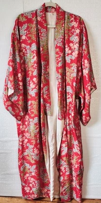 VTG 50'S-60'S MCM RED SILK FLORAL PRINK KIMONO ROBE MADE IN JAPAN*WOMEN'S L/XL - Image 1 of 4