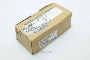 YASKAWA Véritable Neuf dans sa boîte SGMJV-04ADA21 Clé usinée 400 W AC Servo MOT-I-4083 = 9R17 - Photo 1/18