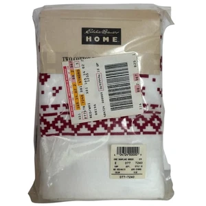 Eddie Bauer Flannel Pillowcases 2 Snowflake Border Holidays Christmas Red White - Picture 1 of 8
