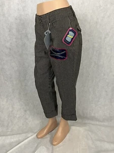 NWT BANDOLINOBLU Brown Pinstripe DENIM TUMMY SLIMMING CAPRI PANTS Stretch Size 8 - Picture 1 of 12