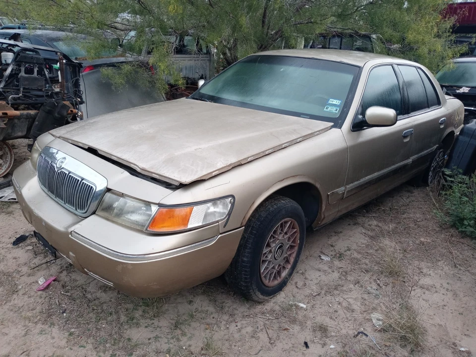 1998-2011 Mercury Grand Marquis оригинальный капот (доставка груза) - Изображение 1 из 1