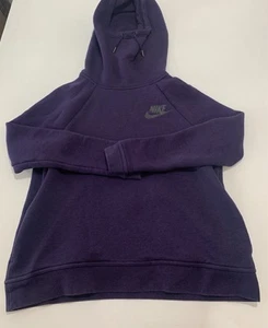 Nike Women’s Sweater Size Medium - Picture 1 of 7