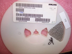 QTY (100) .1uf 100V 10% X7R 1210 SMD CERAMIC MLCC CAPACITORS GRM42-2X7R104K100BL - Picture 1 of 1
