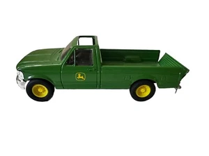 VTG Ertl John Deere Ford F-150 Dealer Pickup truck - Picture 1 of 6