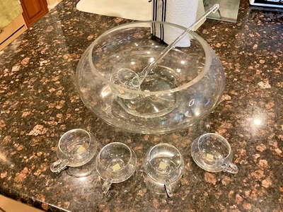 Reikes Crisa Modern Hand Blown Crystal Glass Punch Bowl Set  - 4 Cups/Ladle/Bowl - Image 1 of 4