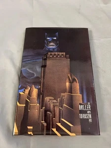 Batman The Dark Knight - SIGNED by Frank Miller - Graphitti Designs / DC Comics - Picture 1 of 6