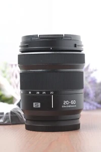 Panasonic LUMIX S 20-60mm f/3.5-5.6 L-Mount Interchangeable Zoom Lens - Picture 1 of 5