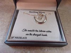Timeless Sterling Silver Sisters Quote Heart in Circle Pendant, New in Gift Box - Picture 1 of 5