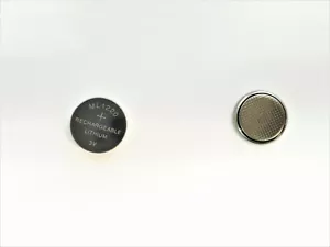 PILE CMOS BIOS TYPE ML1220 3V - Photo 1/2