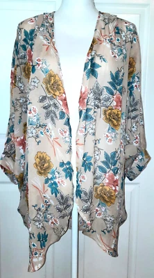 Kimono manga puño delantero abierto ligero floral transparente talla M para mujer Foto 1 de 4