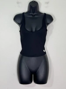 Vuori Rib Crop Tank Top Black Womens Small Built in Bra Yoga Performance Active - Picture 1 of 7