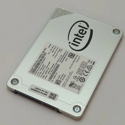 Intel Pro 5400s 256 GB 2.5 Zoll SATA III SSD Internes Solid State Drive - Bild 1 von 2