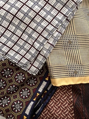 Robert Talbott Made In England Silk Pocket Square Lot Of 4 - Image 1 of 4