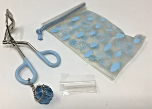 Vintage NIP Hello Kitty Eyelash Curler - Picture 1 of 7