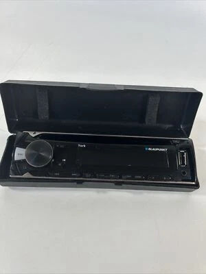 BLAUPUNKT York BT 立体声面板 — 第 1/4 张图片