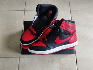Jordan 1 Retro High '85 OG Bred (2025) - UK 11 / US12 - HV6674-067 - Nuovo di zecca - Foto 1 di 5