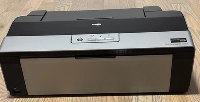 Epson Stylus Photo R1900 Digital Photo Inkjet Printer In Excellent Condition. - Image 1 of 4