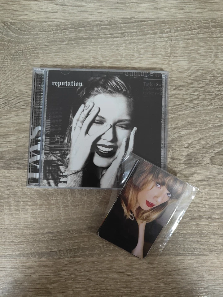 Taylor Swift Reputation CD Bluray - Immagine 1 di 4
