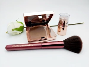 New Millie Mackintosh Glow Bronzer Mirror Compact,Face Illuminator & Face Brush - Picture 1 of 5