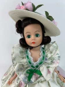 Madame Alexander Scarlett #1102 con caja original de 10" - Imagen 1 de 3