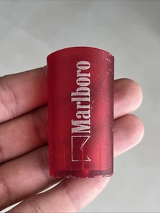 Estuche de plástico vintage coleccionable MARLBORO para encendedor Bic - Imagen 1 de 4