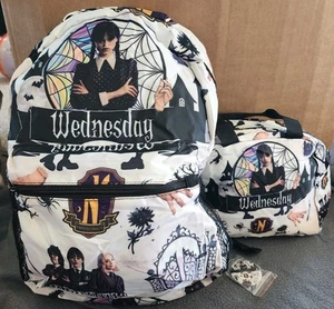 Adams Family Wednesday 17" Kinder Rucksack, Brotzeittasche und Knopf NEU - Bild 1 von 8