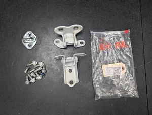 Rear Right Door Hinges w/ Striker Set 2021 Toyota RAV4 68750-06010 2019 - 2024 - Picture 1 of 18