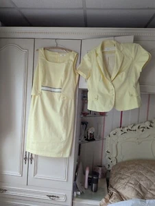 MARKS & SPENCER PALE LEMON DRESS WITH JACKET 2 PIECE SIZE 14 - Picture 1 of 9