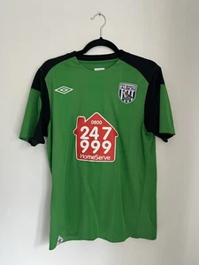West Bromwich Albion Goalkeeper Jersey 2010-11 Men’s Size Small Umbro Green - Picture 1 of 12