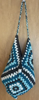 Große-Granny-Tasche gehäkelt Grün Gemustert! Handarbeit! Unikat! - Bild 1 von 4