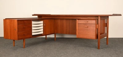 Mesa executiva de teca Arne Vodder para Sibast, 1958 - Imagem 1 de 4