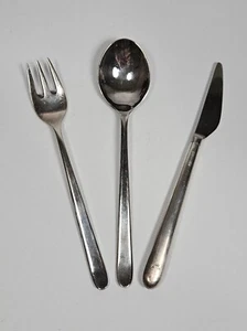 VINTAGE KLM ROYAL DUTCH AIRLINES IN FLIGHT SILVERWARE 3pc SET STAINLESS SOLA HTF - Picture 1 of 3