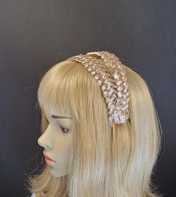 Sombrero de rafia beige vintage años 50-60, sombrero beige mediados de siglo, sombrero de iglesia beige Foto 1 de 4