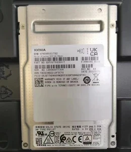 1.92tb SSD kioixa SAS PM6 Solid State Drive KPM6WRUG1T92 2.5”- - Picture 1 of 2