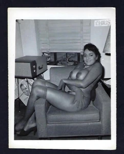 Vintage 4x5 Adult Photo, Beautiful Pin-up Dark Hair Girl, Large Boobs, Risque - Bild 1 von 2
