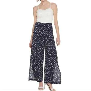 Candies Damen Jumpsuit weiß Spitze & blau Blumen weites Bein Schlitze Y2K 90er Landhaus - Bild 1 von 9