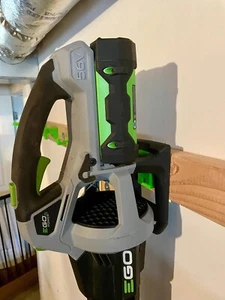 EGO 530 CFM Laubbläser Wandhalterung - Bild 1 von 5