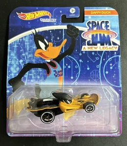 Coche personaje Space Jam 1/64 Pato Lucas Hot Wheels NUEVO - Imagen 1 de 3