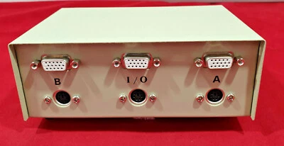 2 Way Manual SVGA Monitor HD15 + PS/2 Switch Box monitor, Keyboard & Mouse - Image 1 of 4