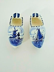 2 Delft Blue Hand Painted Clog Shoe Shape Porcelain Holland Ashtrays *Free Ship* - Picture 1 of 7