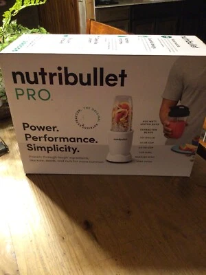 Nueva licuadora/mezcladora de alta velocidad NutriBullet Pro 900 vatios sellada de fábrica 9 piezas blanca Foto 1 de 4