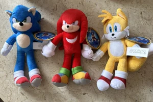 Sonic the Hedgehog Plush Tails Knuckles Stuffed SEGA Licensed Toy LOT - Picture 1 of 10