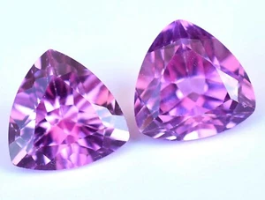 Coppia di Gemme Naturali Mogok Rosa Rubino Trilione Certificate AAA+ Trattate 2,95 Ct - Foto 1 di 11