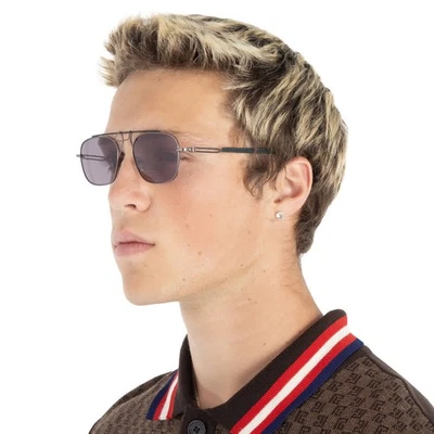 Gafas de sol para hombre Calvin Klein gris titanio piloto CKNYC1810S 008 52 Foto 1 de 4